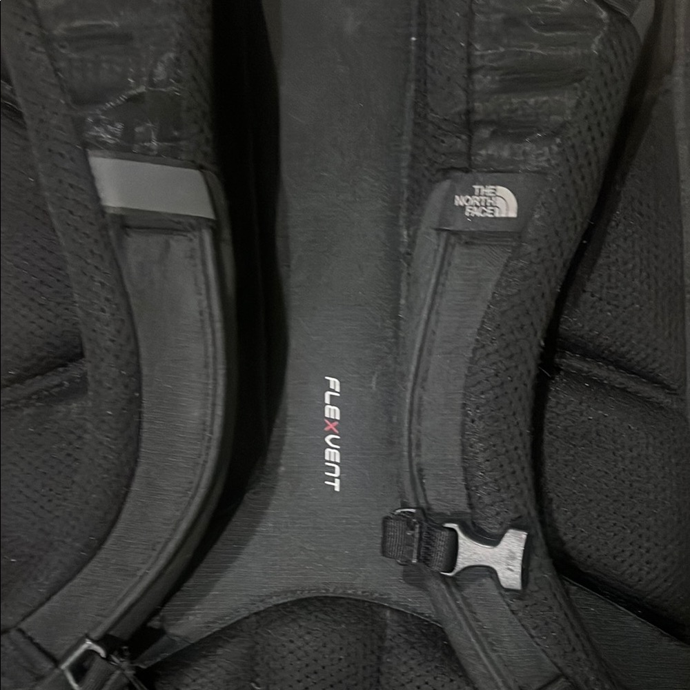 The North Face borealis backpack - Picture 8 of 12